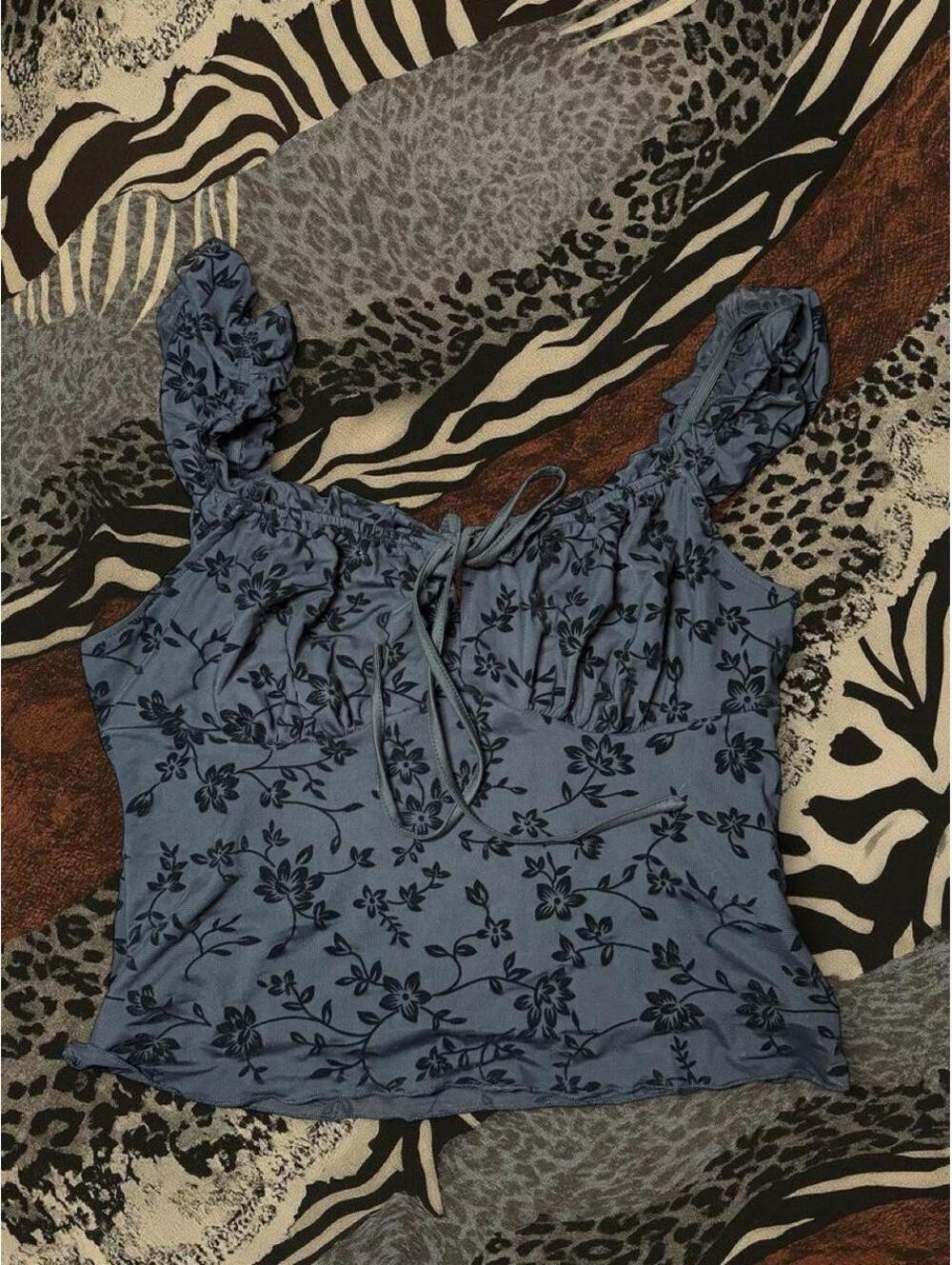 SHEIN Women's Blue and Navy Blous